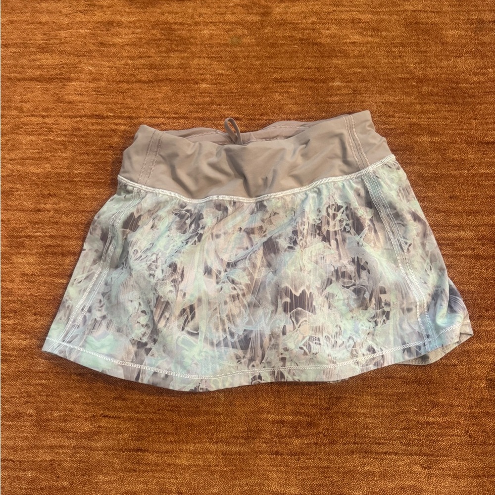 lululemon athletica Gray and Cream Mini Skirt